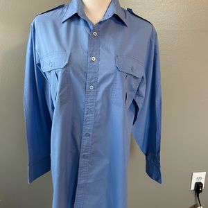 Windbreaker men’s long sleeve button down shirt size m‎